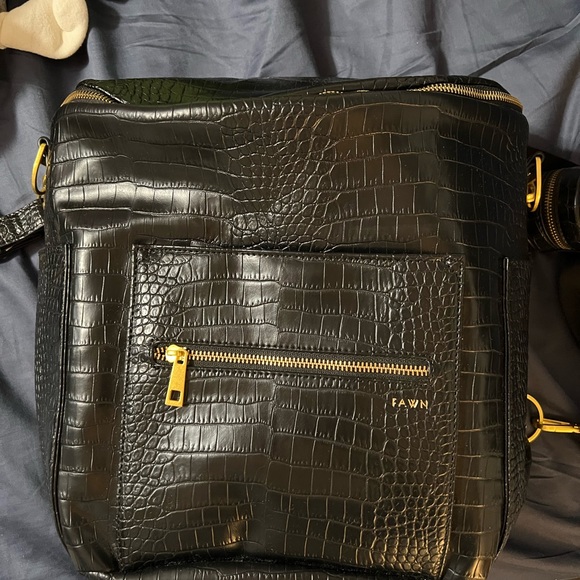 Black Crocodile-Embossed Men's Bag